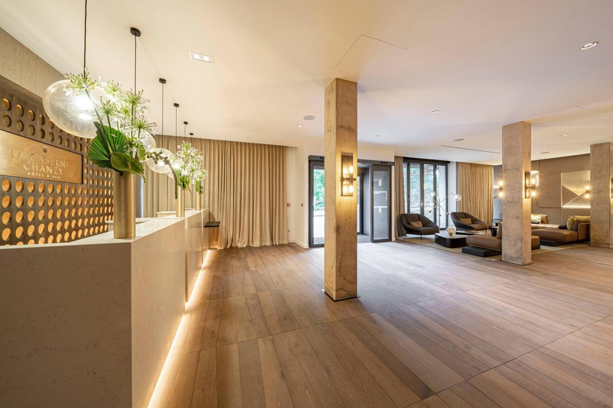 La Caserne Chanzy Hotel & Spa, Autograph Collection Reims Dış mekan fotoğraf The lobby of the hotel